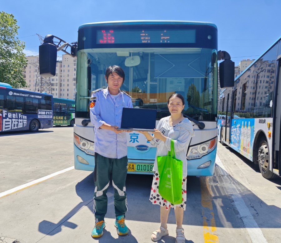 80f2a1cac3634e4874f0ca831ab49583.jpg 80f2a1cac3634e4874f0ca831ab49583.jpg